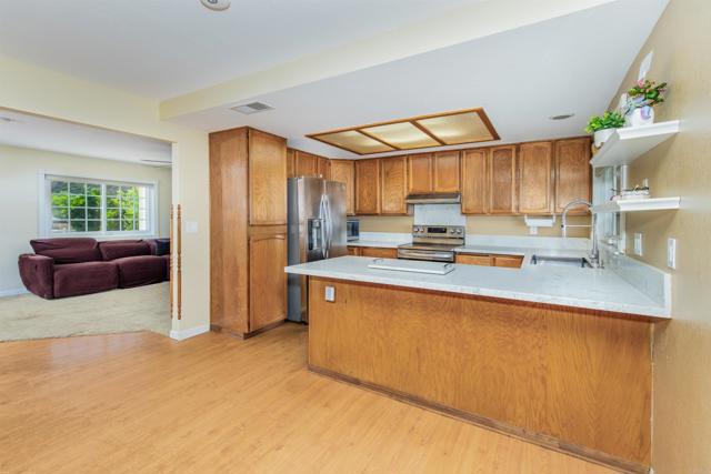 Detail Gallery Image 6 of 37 For 24010 Del Amo Rd, Ramona,  CA 92065 - 3 Beds | 2 Baths