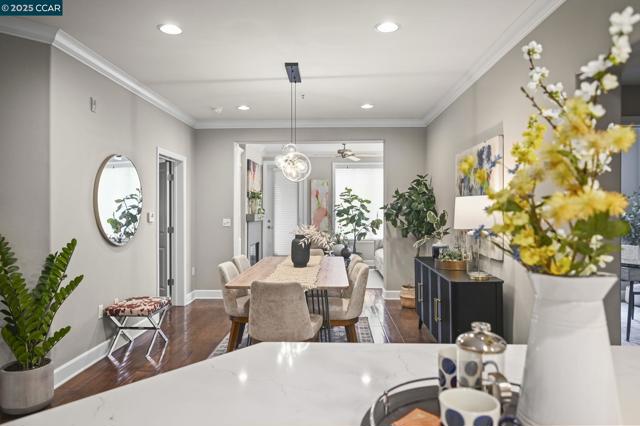 1800 Alma Ave, Walnut Creek CA: https://media.crmls.org/mediaz/3eea2958-01a6-4c7a-833e-d3f2aee10d3d.jpg