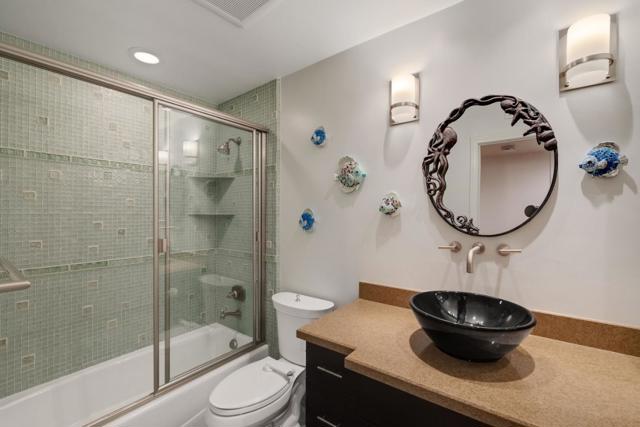 420 Esplanade, Redondo Beach, California 90277, 2 Bedrooms Bedrooms, ,2 BathroomsBathrooms,Residential,For Sale,Esplanade,ML81989229