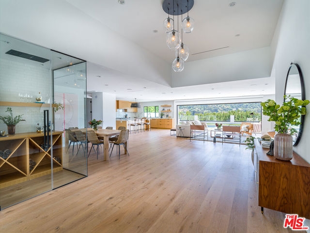 11288 DONA LISA Drive photo 3