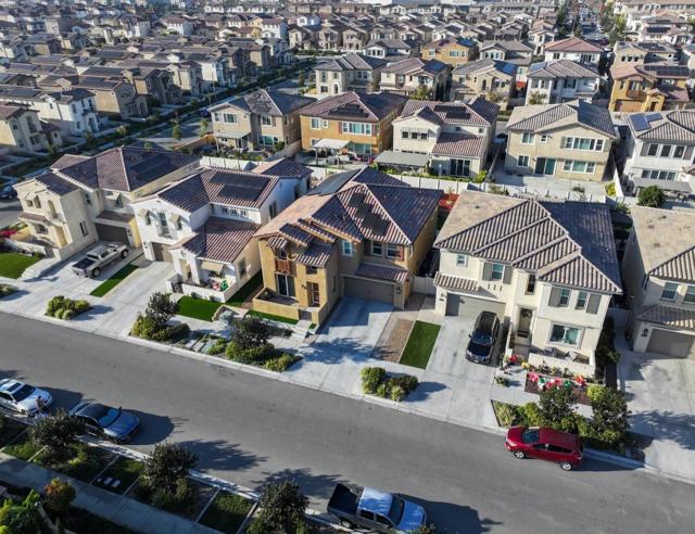 1417 Stearns Whard Rd, Chula Vista CA: https://media.crmls.org/mediaz/3eeb24fa-51a5-49f9-9a2b-ea83c83f199e.jpg