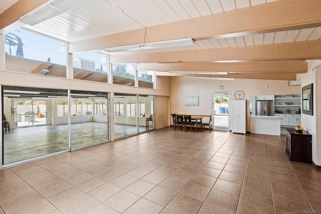 MLS #250039285SD image #13