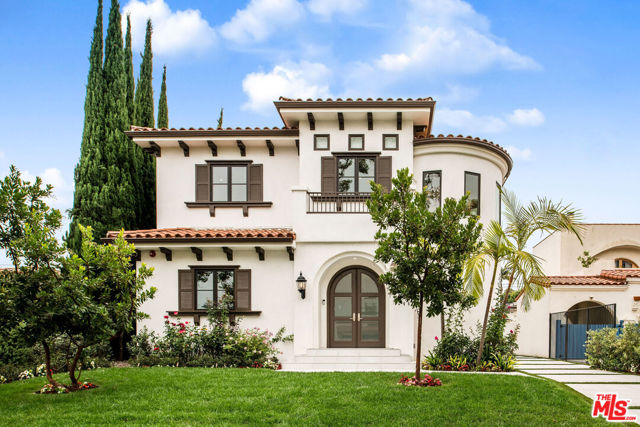 245 S La Peer Drive, Beverly Hills CA: https://media.crmls.org/mediaz/3eeba2ed-5899-4fd1-8d13-3fbf4f92d642.jpg