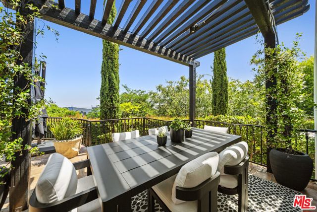 1348 Miller Drive, West Hollywood CA: https://media.crmls.org/mediaz/3eed036f-1cfc-4f0a-9f03-fd189b767f34.jpg