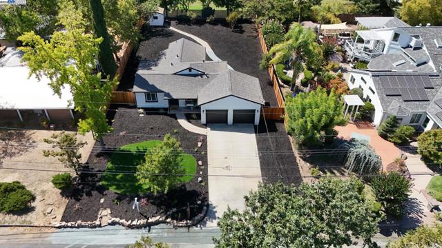 191 Cortsen Rd, Pleasant Hill CA: https://media.crmls.org/mediaz/3eee921d-a068-4973-8a36-45e56b1417fd.jpg