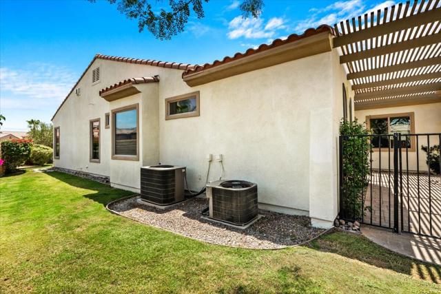 40426 Calle Estela, Indio CA: https://media.crmls.org/mediaz/3eef55b5-68d1-4933-9368-fbd770f9dccd.jpg