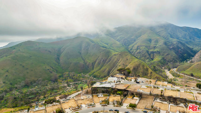 Drew Fenton | 3753 Malibu Vista Drive Malibu CA | MLS: 7431371