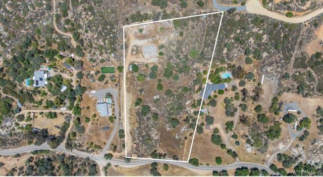 Detail Gallery Image 6 of 49 For 20202 Deerhorn Valley Rd, Jamul,  CA 91935 - 4 Beds | 4 Baths