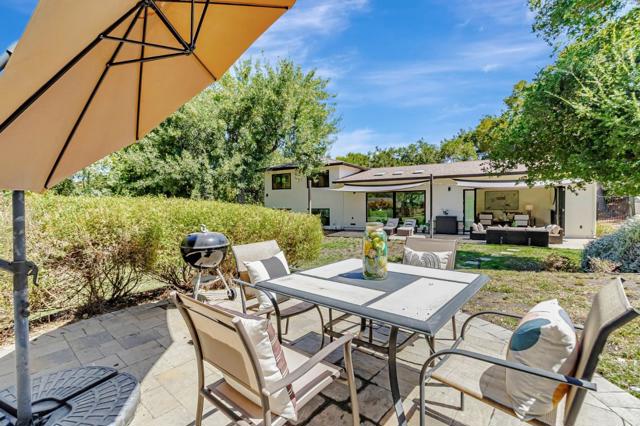 19680 Crestbrook Drive, Saratoga CA: https://media.crmls.org/mediaz/3ef118b8-9a88-4a29-89e8-8f9f29e22d6f.jpg