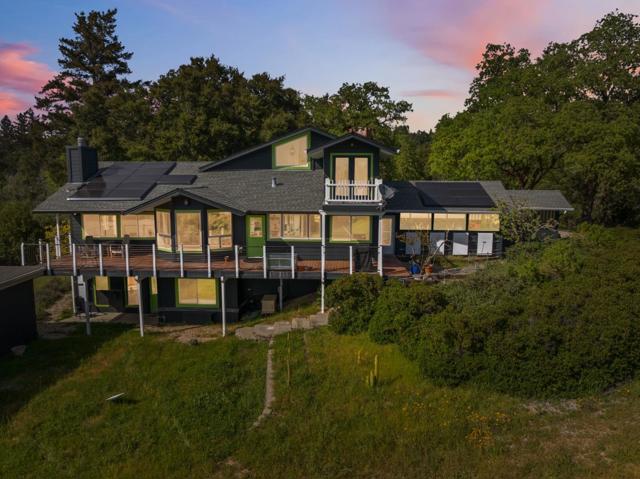 240 Buck Knoll Road, Boulder Creek CA: https://media.crmls.org/mediaz/3ef2929c-83d6-427b-8ae3-74303b7302fd.jpg