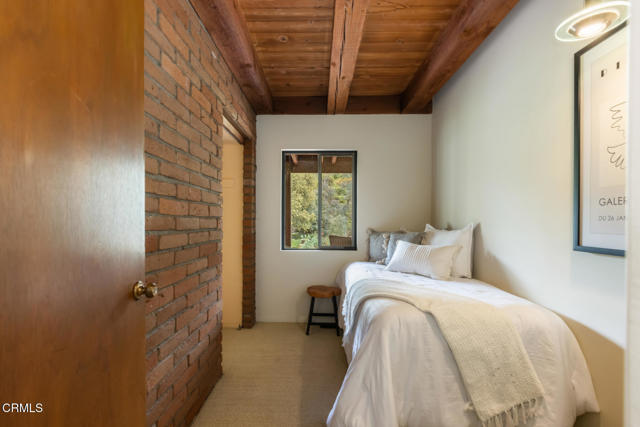 Detail Gallery Image 43 of 77 For 4254 Chevy Chase Dr, La Canada Flintridge,  CA 91011 - 6 Beds | 4 Baths