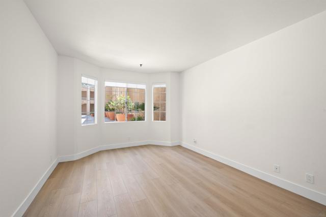3969 Mahaila Ave, San Diego CA: https://media.crmls.org/mediaz/3ef4338d-6027-474a-80fc-31b67a19dd73.jpg