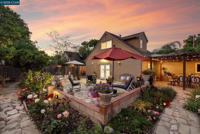 4218 Cobblestone Dr, Concord CA: https://media.crmls.org/mediaz/3ef4995a-8375-4130-9ea6-09041d619047.jpg