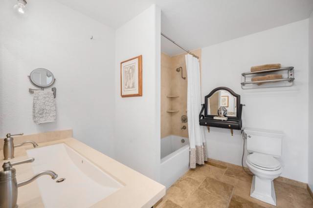 17750 Trumpp Court, Morgan Hill CA: https://media.crmls.org/mediaz/3ef53ce3-438b-435e-8d94-1e187a313e08.jpg