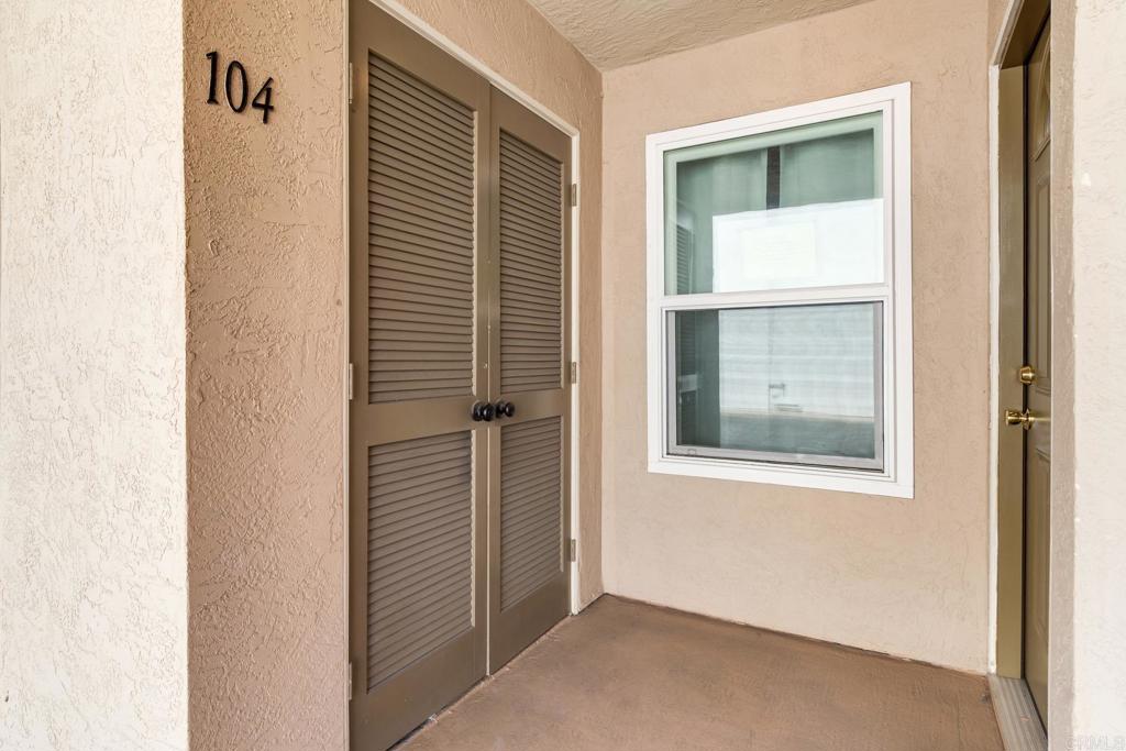 2828 Famosa Boulevard - photo 17