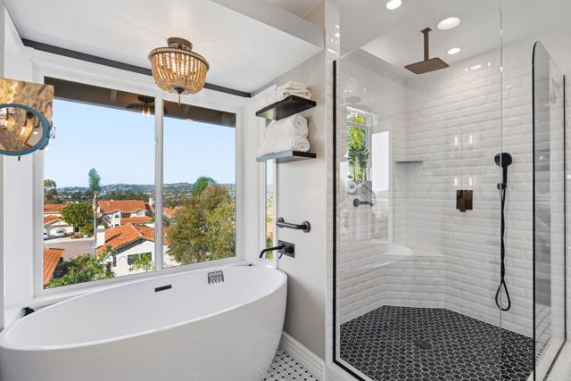 Detail Gallery Image 23 of 38 For 1842 Avenida Mimosa, Encinitas,  CA 92024 - 4 Beds | 3 Baths