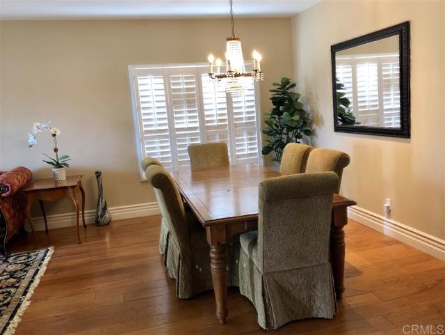 Detail Gallery Image 10 of 25 For 459 Lexington Cr., Oceanside,  CA 92057 - 4 Beds | 2 Baths