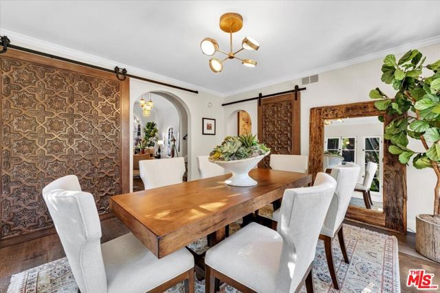 2276 La Granada Drive, Los Angeles CA: https://media.crmls.org/mediaz/3ef6b2bb-b8e5-4fb5-a616-fa7a9fcddcae.jpg