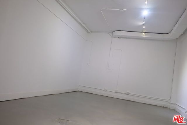  Commercial for Sale in Santa Monica, California