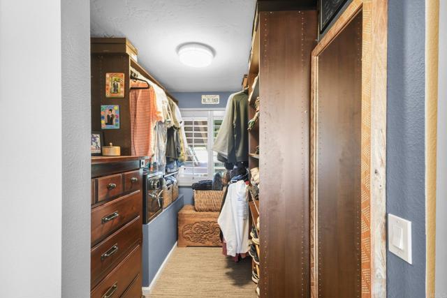 Image 20 of 47 For 3818 Via Escuda