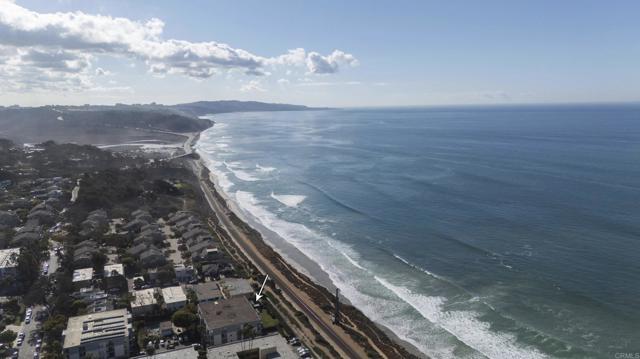 Detail Gallery Image 20 of 26 For 424 Stratford Ct #B11,  Del Mar,  CA 92014 - 2 Beds | 2 Baths
