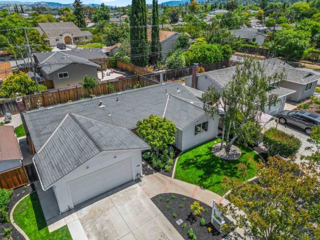 5690 Drysdale Drive, San Jose CA: https://media.crmls.org/mediaz/3ef91fd5-d4a8-46f0-b27b-73755df9532c.jpg