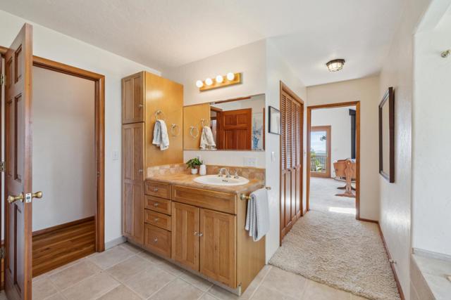 1495 Dons Road, Boulder Creek CA: https://media.crmls.org/mediaz/3efadf5e-d553-472e-9183-928a2193e7b6.jpg