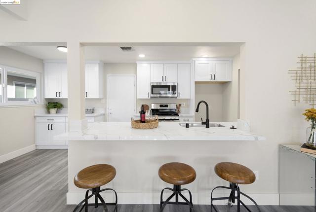 Image 12 of 26 For 2444 39th Ave