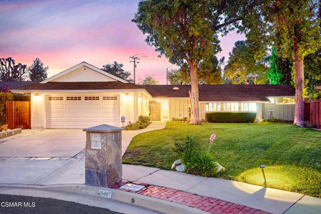 26007 Philrich Circle, Calabasas CA: https://media.crmls.org/mediaz/3efbd0c5-d13f-47ed-ace4-439e5b43fff4.jpg