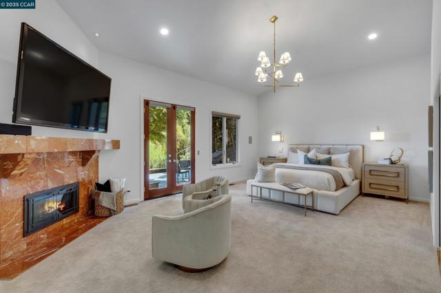 1121 Eagle Nest Ct, Danville CA: https://media.crmls.org/mediaz/3efc3492-7c43-4896-9534-23255d019fee.jpg