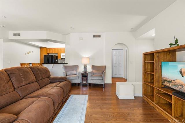 Detail Gallery Image 18 of 23 For 2715 Lake Pointe #116,  Spring Valley,  CA 91977 - 2 Beds | 2 Baths
