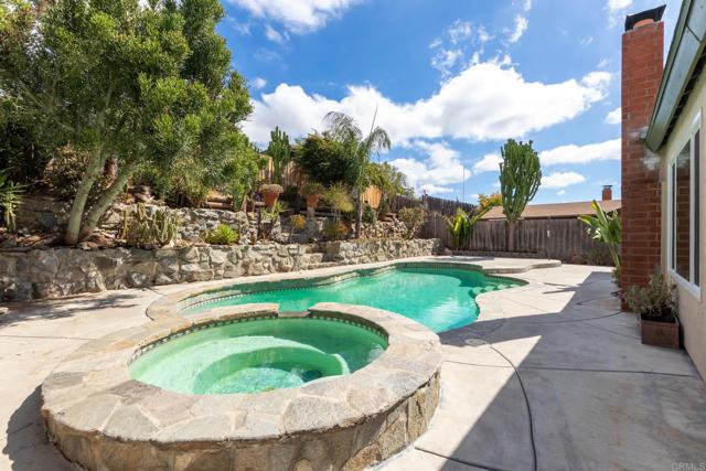 Detail Gallery Image 23 of 32 For 13517 Del Marino Ave, Poway,  CA 92064 - 3 Beds | 2 Baths