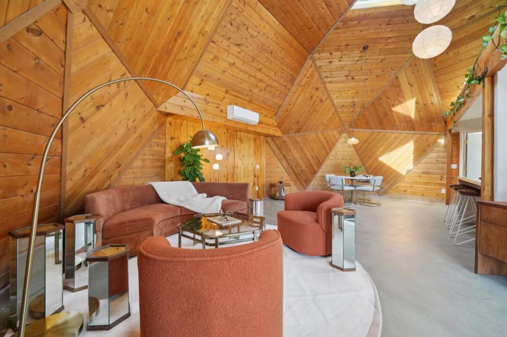 MLS #219138604PS image #3