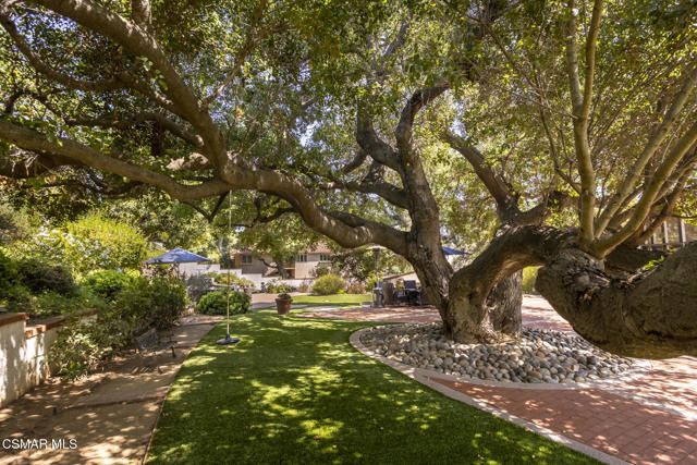 4525 Rayburn Street, Westlake Village CA: https://media.crmls.org/mediaz/3efe5ded-9c52-4b88-96ca-224fe205ce1e.jpg