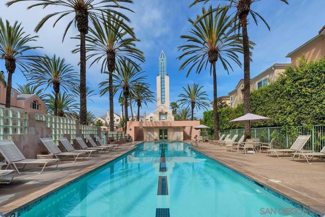 12674 Carmel Country Rd, San Diego CA: https://media.crmls.org/mediaz/3efe9a14-d4fd-472d-8c48-a82a43f25adc.jpg