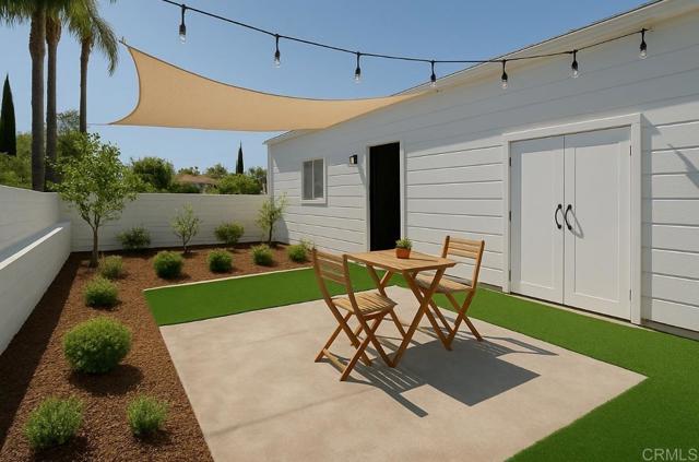 3505 Ibis Street, San Diego CA: https://media.crmls.org/mediaz/3efea2e8-4244-408c-b0e0-a0d381c3e710.jpg