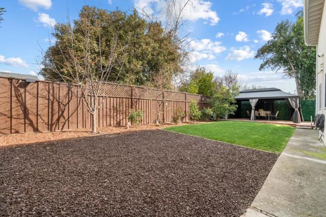 Image 29 of 47 For 261 Los Palmos Way