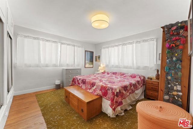 1179 Bellevue Avenue, Los Angeles CA: https://media.crmls.org/mediaz/3f0013cf-2c23-4d03-817a-17f40d650562.jpg