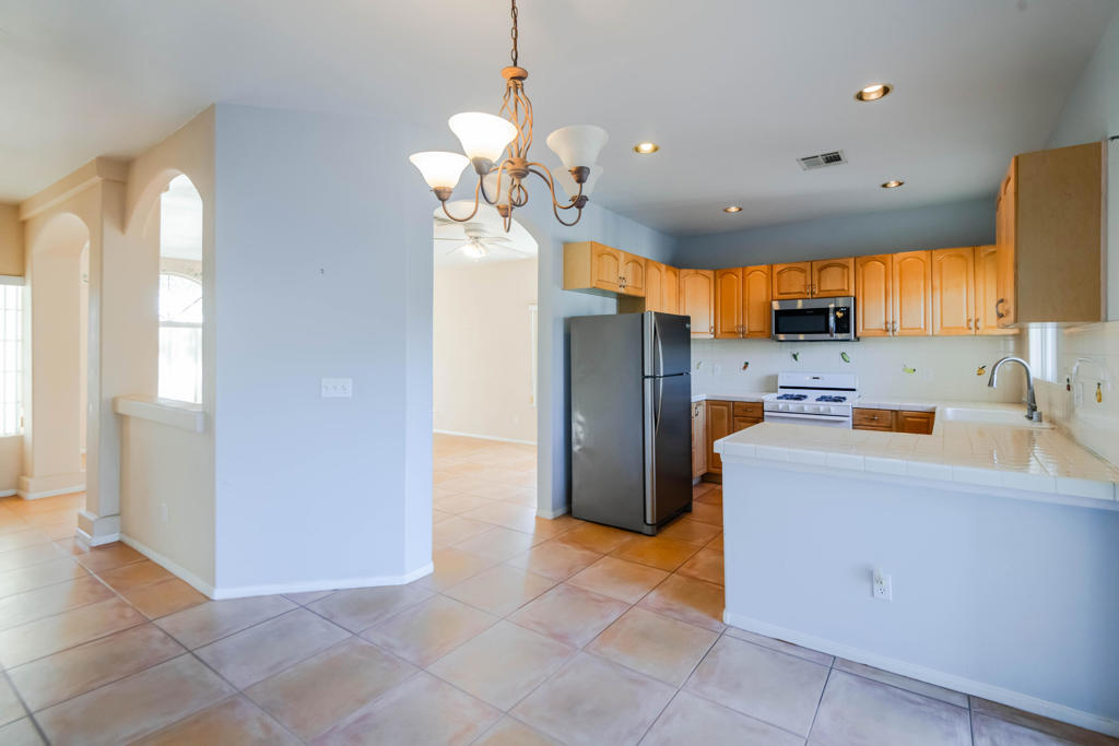 MLS #219137135DA image #11