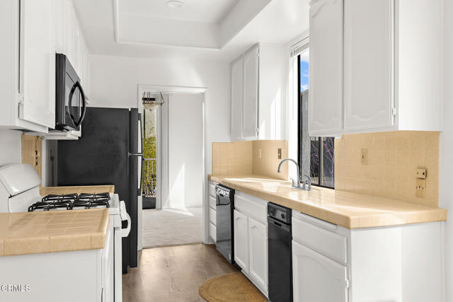 Detail Gallery Image 16 of 33 For 330 Cordova St #268,  Pasadena,  CA 91101 - 2 Beds | 3 Baths