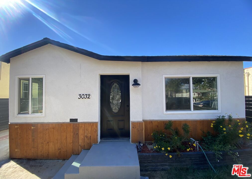 3032 La Clede Avenue, Los Angeles, CA 90039