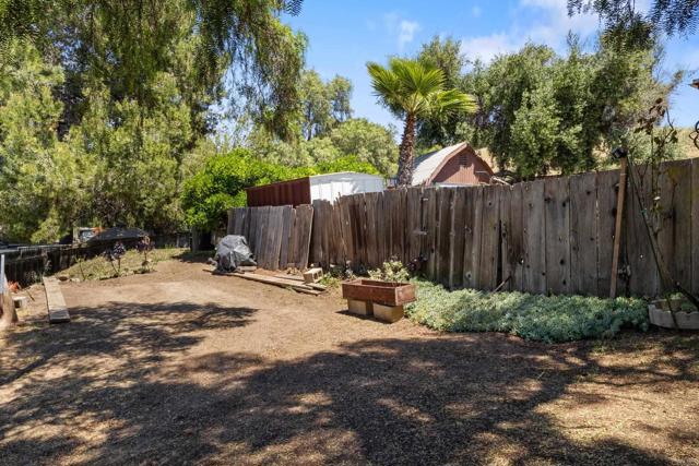 Detail Gallery Image 12 of 17 For 246 Robelini Dr, Vista,  CA 92083 - – Beds | – Baths