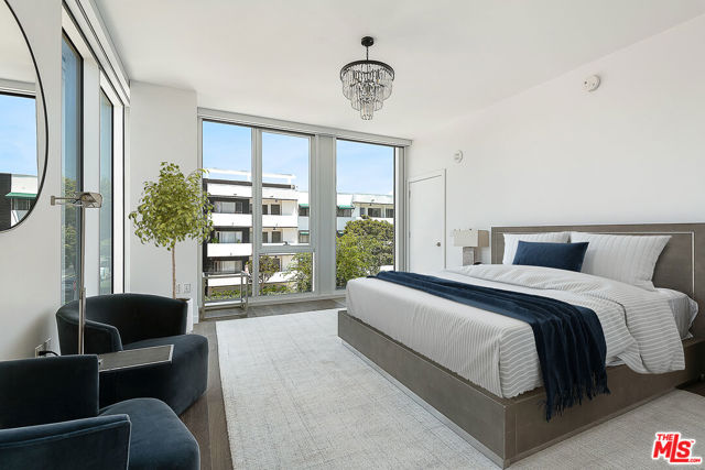 9000 W 3rd Street, Los Angeles CA: https://media.crmls.org/mediaz/3f02c708-300b-4d5f-b3d9-def91970ea34.jpg