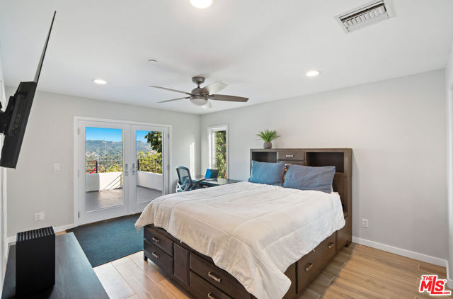 5118 Cerrillos Drive, Woodland Hills CA: https://media.crmls.org/mediaz/3f041fd9-6d35-4765-94c8-0578f6029a28.jpg