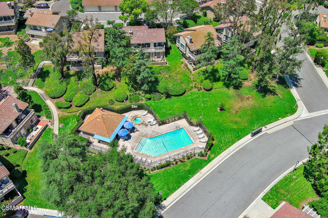 434 Vista Dorado Lane, Oak Park CA: https://media.crmls.org/mediaz/3f048fe3-6819-4a98-b1fa-3214f4b66ccd.jpg