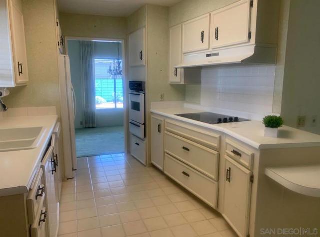 2250 Broadway, Escondido, California 92026, 2 Bedrooms Bedrooms, ,2 BathroomsBathrooms,Residential,For Sale,Broadway,240026922SD