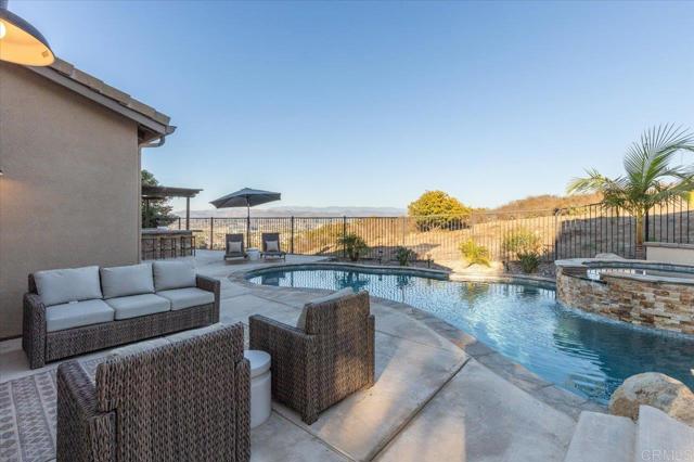 Detail Gallery Image 48 of 68 For 953 Stoneridge Way, San Marcos,  CA 92078 - 5 Beds | 3/1 Baths