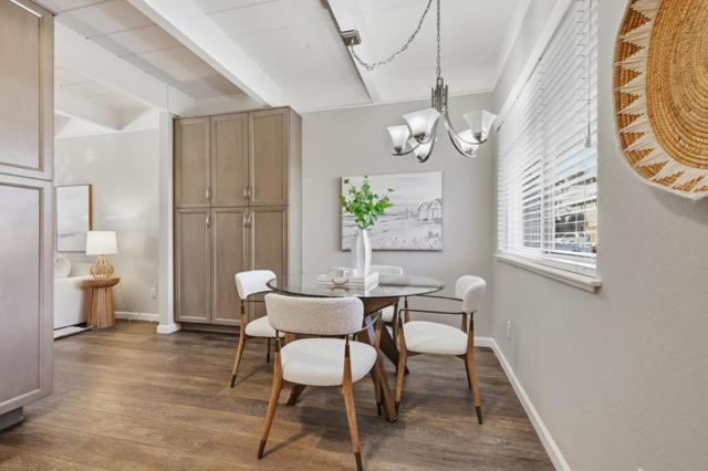 117 Marina Avenue, Aptos CA: https://media.crmls.org/mediaz/3f05e1cf-c6a8-4575-91a2-eae1b8e75218.jpg