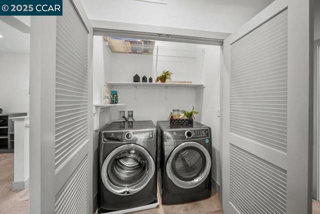 44 Analisa Ln, Walnut Creek CA: https://media.crmls.org/mediaz/3f066f8d-8af3-4fd6-b202-2df376329b0e.jpg