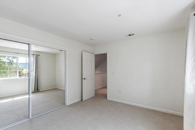 1554 Rosette Way, Gilroy CA: https://media.crmls.org/mediaz/3f073c01-275c-40d6-a4b0-71f25b8a4d7b.jpg